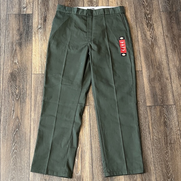 NWT Dickies Original Fit 874 Dark Green Pants Mens Size 38x34 - Picture 3 of 11